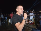 محمد دياب يشعل الساحل الشمالى فى حفل غنائى بأجواء صيفية 