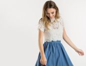 جددى أزياء الصيف.. 3 إطلالات بالـ ”Midi skirt” اختارى منها لخروجاتك المختلفة