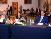 وزيرة السياحة تلتقى مستثمرى جنوب سيناء لبحث سبل تنمية السياحة بالمحافظة