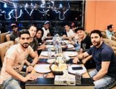 صور.. أحمد حسن يحتفل مع لاعبى بيراميدز بـ"أكلة سمك" بعد الفوز على إنبى