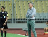 كارتيرون يُجدد طلب ضم مدافع جديد للأهلى 