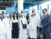 وزيرا السياحة والطيران يودعان حجاج السياحة قبل المغادرة للأراضى المقدسة