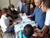 لجنة مديرية التموين بالمنيا تتابع إضافة المواليد بمركز ملوي