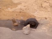 اضبط مخالفة.. غطاء غرف الصرف بإطارات السيارات فى مدينة السادات بالمنوفية 