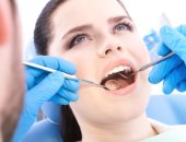 هل تسبب حشوات الأسنان الكثيرة تلف الدماغ والقلب والكليتين