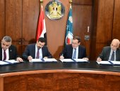 وزير البترول يوقع 3 اتفاقيات بترولية جديدة للبحث عن البترول والغاز