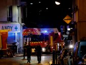 صور.. إصابة 7 أشخاص بجروح بينهم 5 أطفال إثر حريق قرب باريس