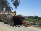 صور.. حملات نظافة وإزالة تعديات بالأقصر قبل عيد الأضحي المبارك