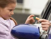 الوصايا الـ6 لخروجة عيد آمنة لطفلك.. "احميه من التحرش والخطف"