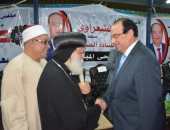 محافظ الدقهلية يستقبل قيادات الكنيسة والمهنئين بعيد الأضحى باستاد المنصورة