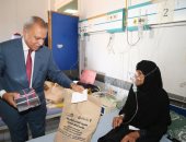 صور.. محافظ قنا يزور المستشفيات ودار الأيتام للتهنئة بعيد الأضحى المبارك