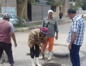 فيديو وصور.. إنهاء إصلاح عطل الصرف بشارعى بورسعيد والسلخانة بشبين القناطر