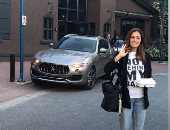 حلا شيحة تطير إلى كندا.. وتوجه رسالة لجمهورها" عيش وخلى الناس تعيش"