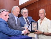 صور.. اتحاد كتاب مصر يكرم الفائزين بجوائز الدولة