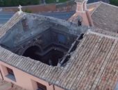 شاهد..انهيار سقف كنيسة تاريخية وسط العاصمة الإيطالية روما