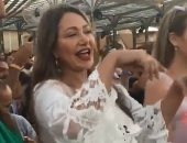 فيديو.. ليلى علوى ترقص فى حفل عمرو دياب بالساحل الشمالى