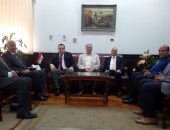 جامعة الإسكندرية تستقبل المحافظ الجديد فى أولى جولاته