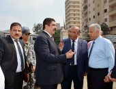 فيديو وصور.. محافظ القليوبية يشن جولة مفاجئة بالشوارع ومستشفى الخصوص