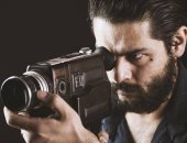 المخرج السورى خالد عثمان يكشف تفاصيل فيلم "فى حب سوريا"