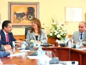 غادة والى: حريصون على تقديم كافة التسهيلات لتفعيل عمل اتحاد المحامين العرب  