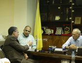 الإسماعيلى يبحث كيفية عودة الجماهير مع مدير الأمن 