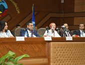 "البيئة" ومحافظة البحيرة يبحثان مواجهة نوبات تلوث الهواء