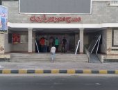 صور.. استعدادات مكثفة بمسرح "عبد الوهاب" بالإسكندرية قبل ساعات من افتتاحه