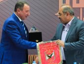 الخطيب يعلق على زيارة هشام حطب للنادى الأهلى