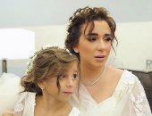 تعرف على سبب تأثر ابنة شريف منير فى حفل الزفاف