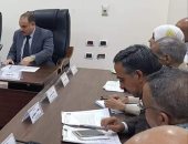 سكرتير عام الوادي الجديد يناقش توصيات مؤتمر الشباب وآليات تفعيلها