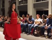 امسك فى حلم وخليك وراه.. عارضة بمتلازمة داون تشارك بأسبوع الموضة بنيويورك