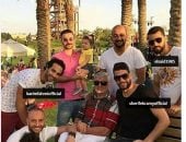 شاهد.. نجوم من مختلف أجيال الأهلى فى صورة واحدة مع عبد الله السعيد