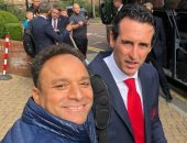 مدرب سندرلاند يدعم محمد الننى فى مباراة أرسنال ونيوكاسل يونايتد.. صور