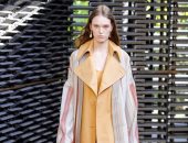 لو حبيتى تكونى صاحبة إطلالة "مهلهلة".. انتقى أحد تصميمات Roksanda 