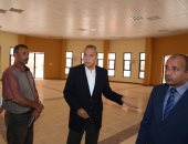 محافظ قنا يتفقد الأعمال الإنشائية لمستشفى نجع حمادى (صور)