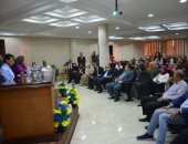 صور.. وزير الرياضة يلتقى شباب وفتيات دمياط ويطالبهم بتطوير مهاراتهم