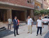 صور.. ايقاف بناء مخالف بالمنيا وتشجير الطريق الدائرى بالمدينة