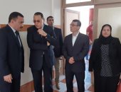 محافظ الشرقية يتفقد المدارس اليابانية بالعاشر.. ويؤكد: ستحدث نقلة نوعية