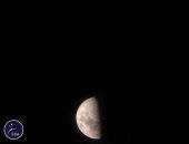 شاهد.. صورة فريدة لاقتران القمر الأحدب مع كوكب زحل