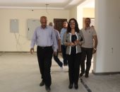 محافظ دمياط تتابع أعمال الإنشاءات بمدارس النيل 