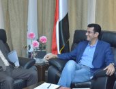 سفير اليمن بالقاهرة: نأمل زيادة المنح العلاجية لليمنيين فى مصر 