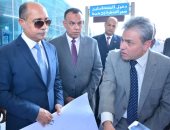 صور.. وزير الطيران يتابع خطة التطوير العاجلة لمبانى ومنشآت مطار القاهرة