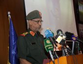وزير الدفاع السودانى يصل القاهرة للمشاركة فى معرض "إيديكس 2018"