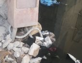 "الصرف الصحى والكهرباء" يقطعان الطريق على سكان شارع عبد الحميد رضوان بالإسكندرية