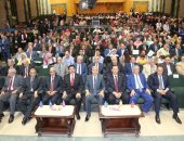 صور .. محافظا المنوفية والقليوبية يشاركان فى حفل تكريم رئيس جامعة المنوفية بمناسبة انتهاء فترة رئاسته للجامعة