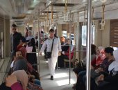 المترو يتصدى للباعة الجائلين قبل بدء الدراسة.. صور