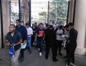 تشديدات أمنية على جميع بوابات جامعة حلوان لاستقبال الطلاب
