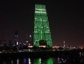 بنك الكويت الوطنى يكتسى باللون الأخضر احتفالا بالعيد الوطنى للسعودية