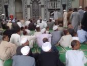 صور.. جلسة صلح بين عائلتين بالأقصر فى مسجد الإدريسى بالزينية