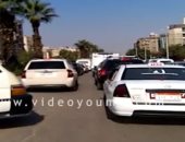 فيديو.. زحام مرورى بطريق الفيوم الصحراوى وشارع الهرم مع خروج طلاب المدارس